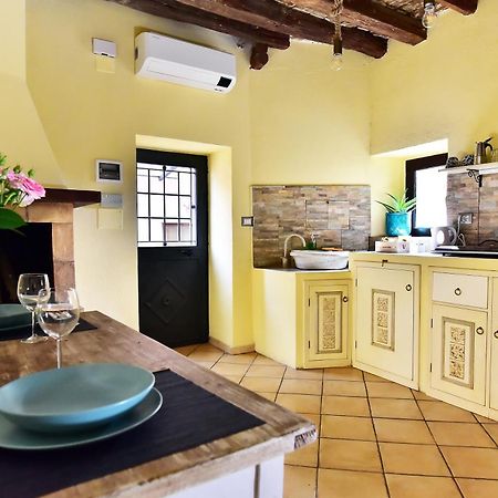 Torre Antica Suite Кампаньяно-ди-Рома Экстерьер фото