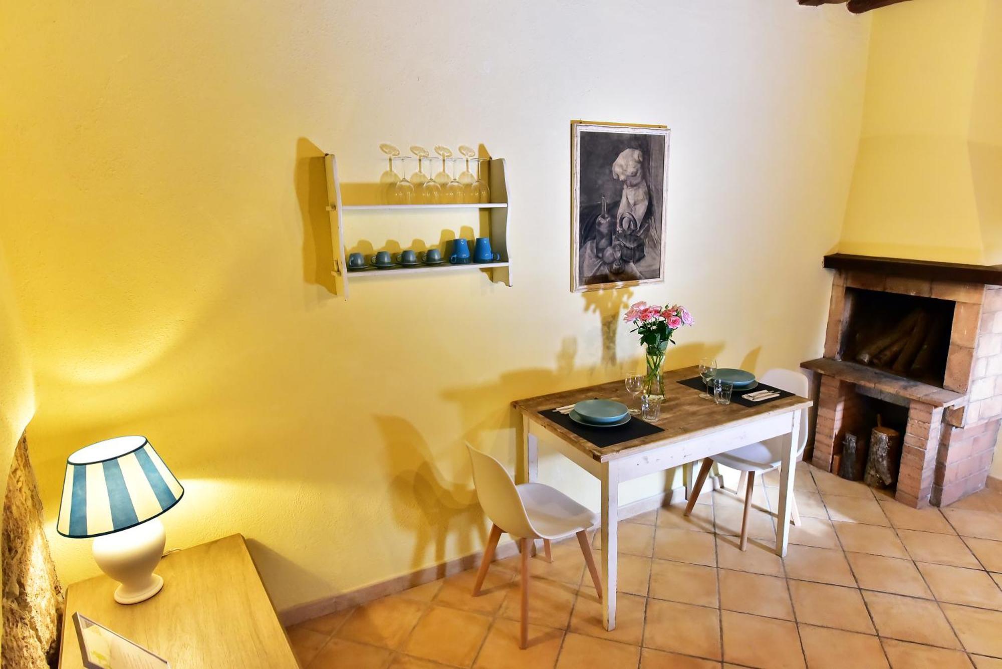 Torre Antica Suite Кампаньяно-ди-Рома Экстерьер фото