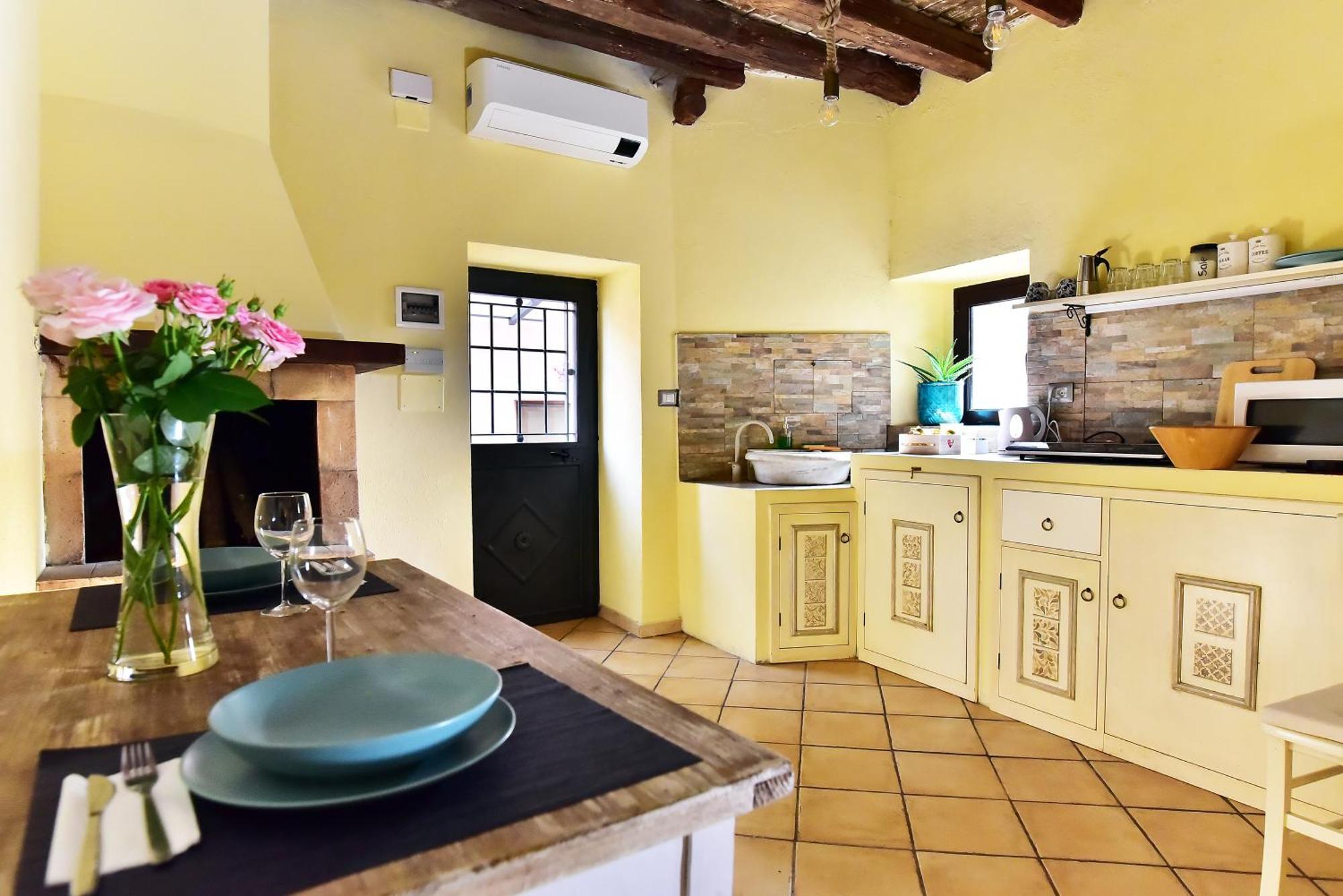 Torre Antica Suite Кампаньяно-ди-Рома Экстерьер фото
